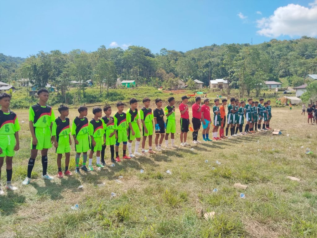 sepak bola Kecamatan Boleng